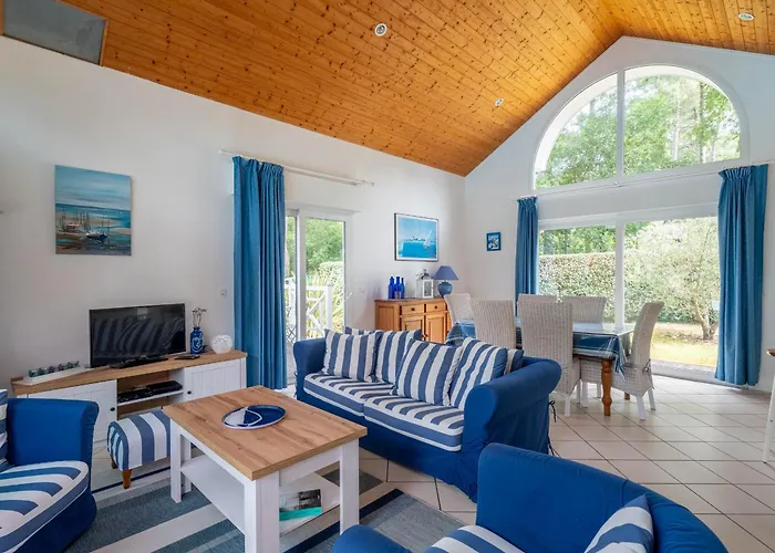 T3 Avec Piscine Chauffee, Golf Et A Proximite - Linge Et Menage Inclus - Fr-1-319-168